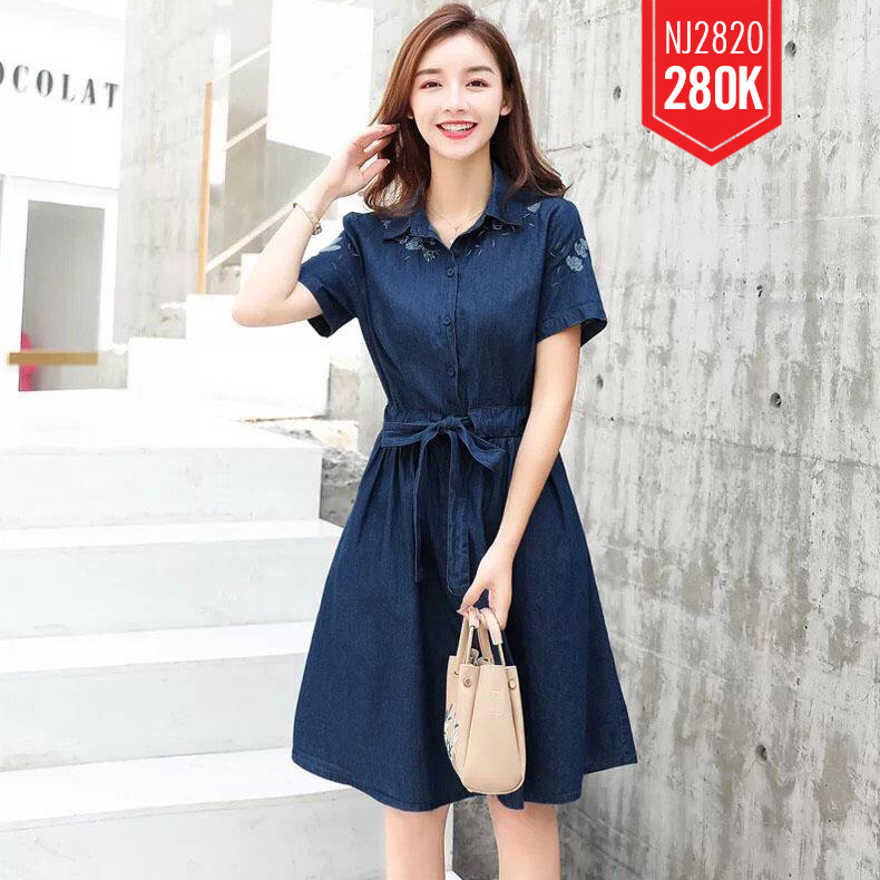 ĐẦM JEAN CỔ SƠ MI THẮT EO THÊU HOA 